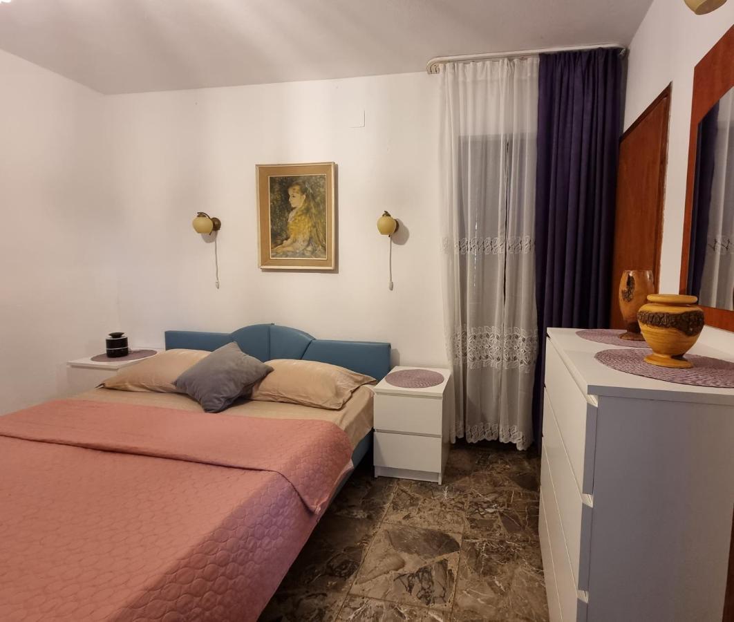 Villa green Traù Esterno foto